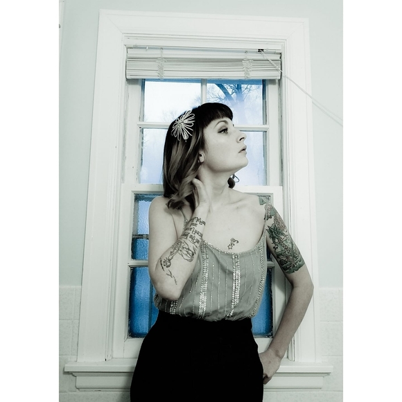 Meet your Posher, Emily - Picture 1 of 1